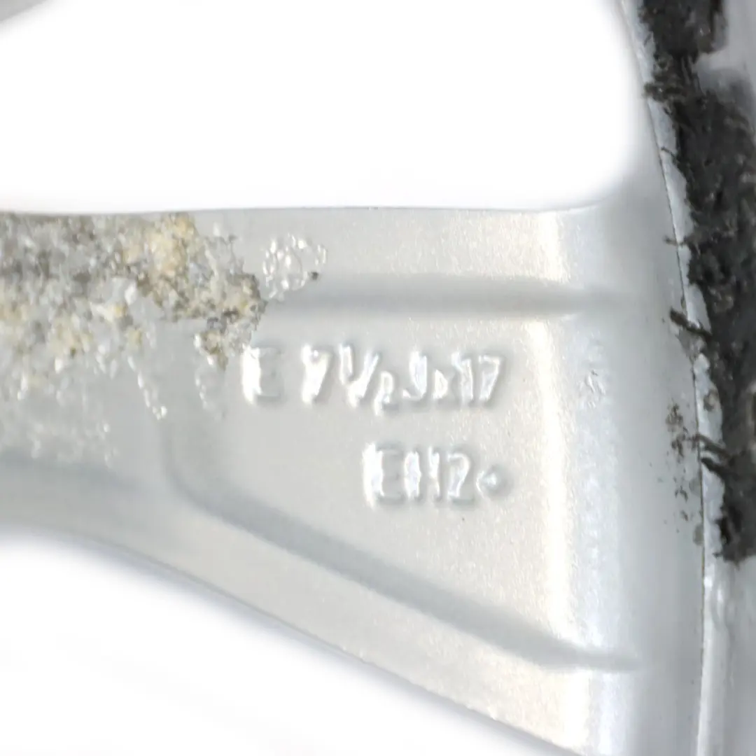 Silber Alu Felge Alufelge 17" V-Speiche 318 ET:34 7,5J für BMW X1 er E84 mit Teilenummer 6789141 BMW X1 er E84 Silber Alu Felge Alufelge 17" V-Speiche 318 ET:34 7,5J - SKU 6789141-1 - Teilenummer 6789141