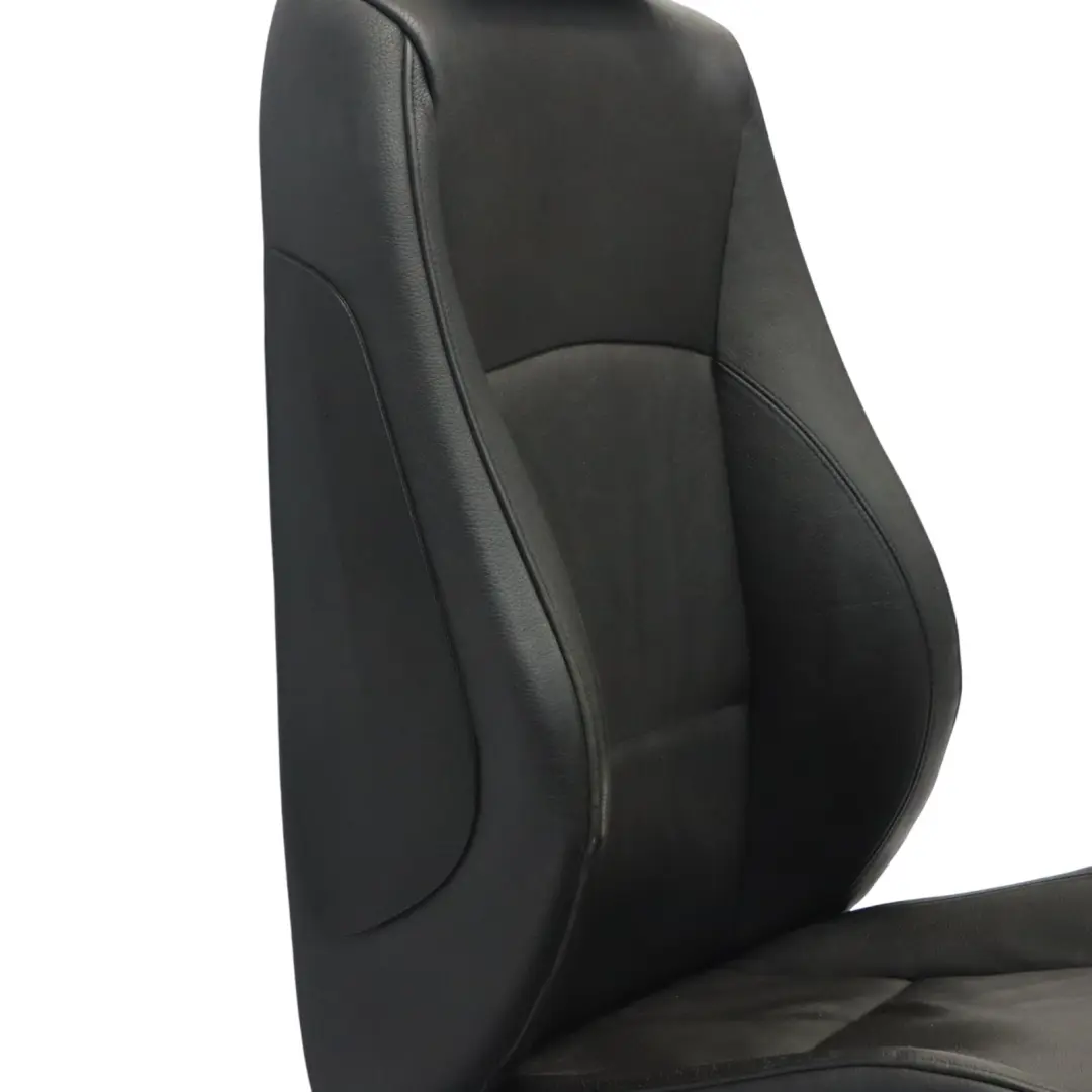 Fotel Prawy Przód M Sport Grzany Czarna Skóra Dakota do BMW E90 E91 o numerze 6956396 BMW E90 E91 Fotel Prawy Przód M Sport Grzany Czarna Skóra Dakota - SKU 6956396-4 - Numer Części 6956396