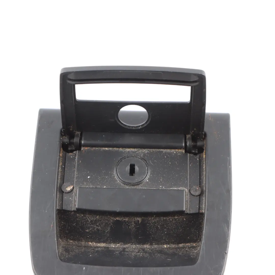 Boot Trunk Floor Carpet Handle Grab Luggage Black to BMW E61 X5 E70 X6 E71 with Part number 6958161 BMW E61 X5 E70 X6 E71 Boot Trunk Floor Carpet Handle Grab Luggage Black - SKU 6958161 - Part number 6958161