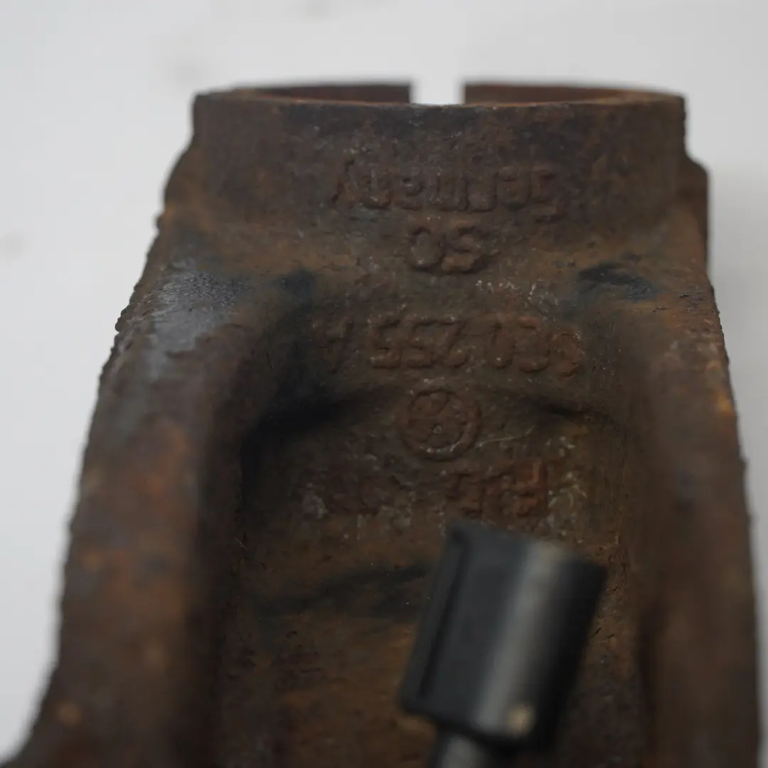 Jambe avant gauche Jambe force ressort Porte moyeu roue pour Audi A1 8X 1.4 TSI à propos du numéro de pièce 6C0407255A Audi A1 8X 1.4 TSI Jambe avant gauche Jambe force ressort Porte moyeu roue - SKU 6C0407255A-1 - Numéro de pièce 6C0407255A