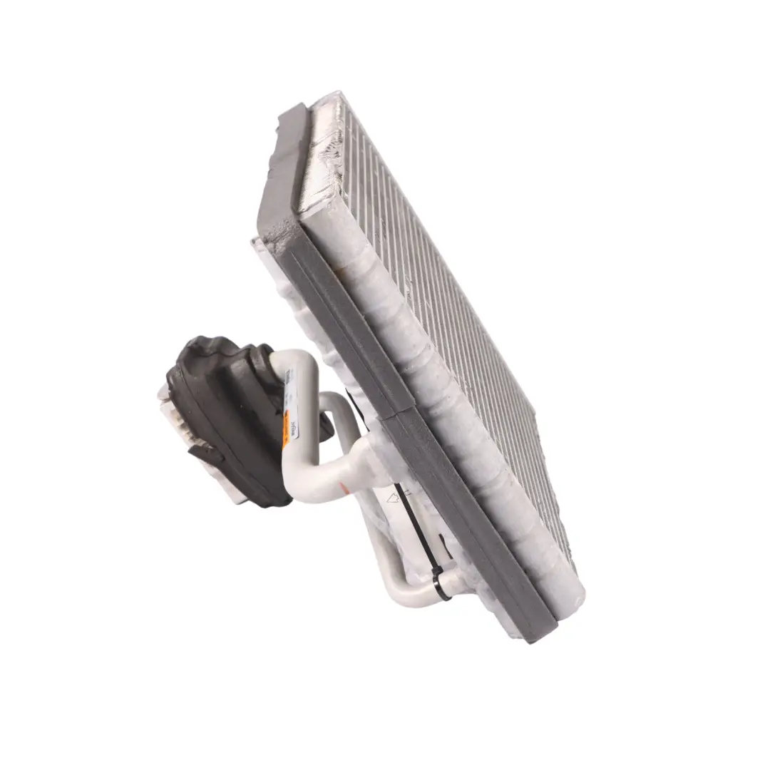 Évaporateur de matrice de climatisation intérieure pour Audi A1 8X à propos du numéro de pièce 6C0816103 Audi A1 8X Évaporateur de matrice de climatisation intérieure - SKU 6C0816103 - Numéro de pièce 6C0816103
