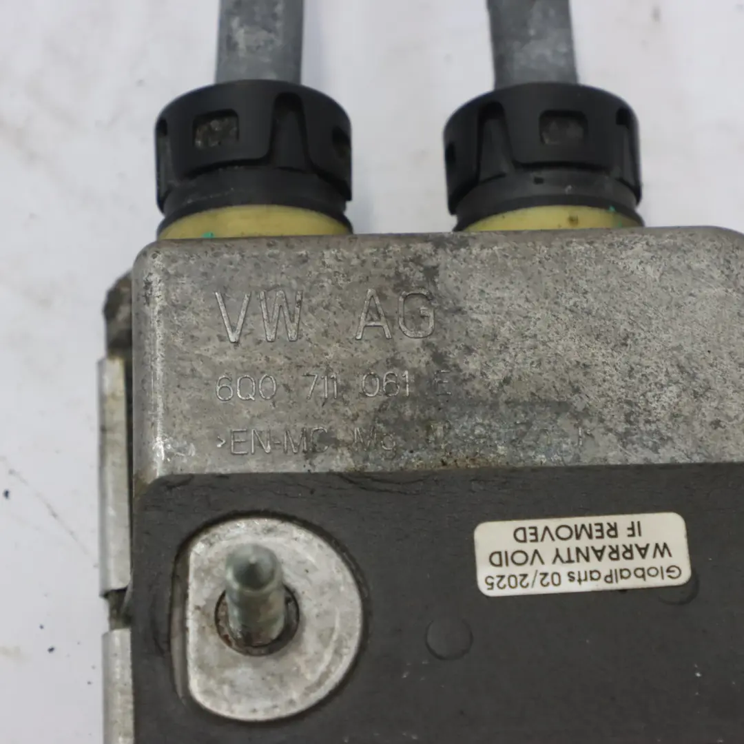 CXMA Diesel Sélecteur vitesse Levier manuel pour Audi A1 8X 1.6 TDI à propos du numéro de pièce 6Q0711112B Audi A1 8X 1.6 TDI CXMA Diesel Sélecteur vitesse Levier manuel - SKU 6Q0711112B - Numéro de pièce 6Q0711112B