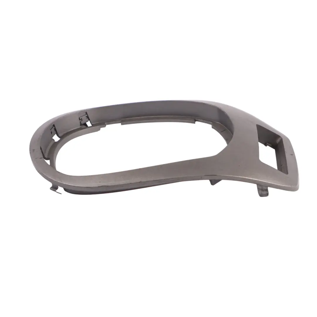 Console Centrale Cambio Rivestimento Surround Nero per BMW Z4 E85 con numero di parte 7026221 BMW Z4 E85 Console Centrale Cambio Rivestimento Surround Nero - SKU 7026221-2 - Numero di parte 7026221