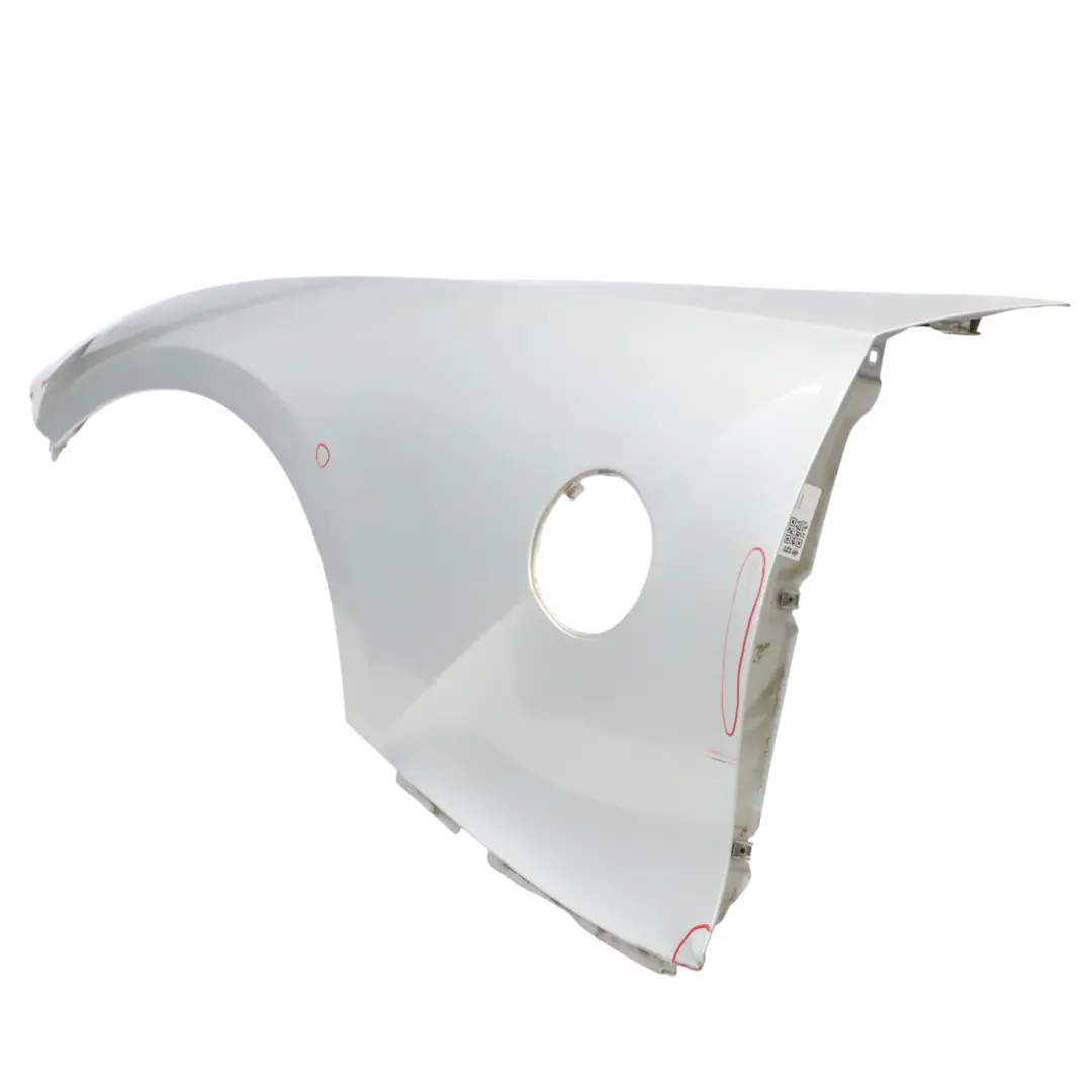 Aile avant gauche Titansilber Titan Silver - 354 pour BMW Z4 E85 à propos du numéro de pièce 7053327 BMW Z4 E85 Aile avant gauche Titansilber Titan Silver - 354 - SKU 7053327-TS - Numéro de pièce 7053327