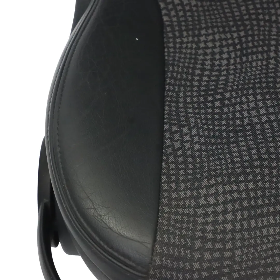 Asiento Delantero Derecho Interior Medio Cuero Kaleido Negro para Mini Cooper R50 con número de pieza 7073082 Mini Cooper R50 Asiento Delantero Derecho Interior Medio Cuero Kaleido Negro - SKU 7073082-2 - Número de pieza 7073082