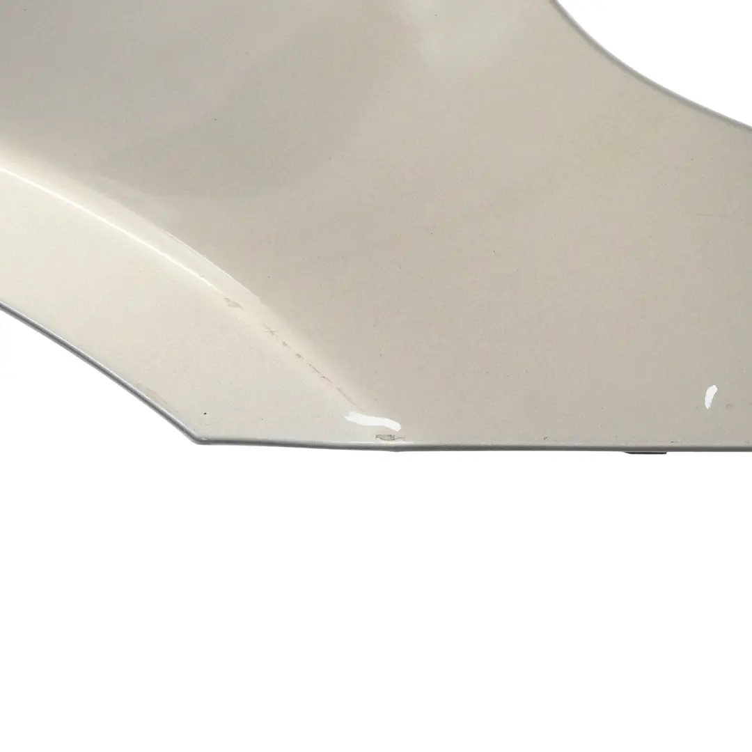 Frente Ala Derecha Fender Side Panel O / S Platinbronze Bronce para BMW E60 E61 con número de pieza 7111430 BMW E60 E61 Frente Ala Derecha Fender Side Panel O / S Platinbronze Bronce - SKU 7111430-PB - Número de pieza 7111430
