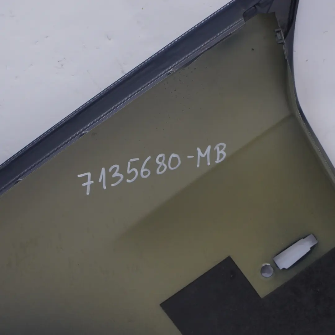 Błotnik Prawy Przód Monacoblau Niebieski Metalik - A35 do BMW E90 E91 o numerze 7135680 BMW E90 E91 Błotnik Prawy Przód Monacoblau Niebieski Metalik - A35 - SKU 7135680-MB - Numer Części 7135680