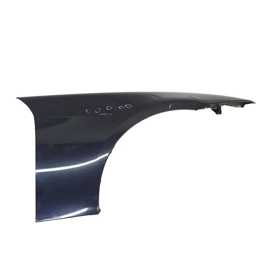 Seitenwand vorn rechts Monacoblau Blue Blau - A35 für BMW E90 E91 mit Teilenummer 7135680 BMW E90 E91 Seitenwand vorn rechts Monacoblau Blue Blau - A35 - SKU 7135680-MB - Teilenummer 7135680