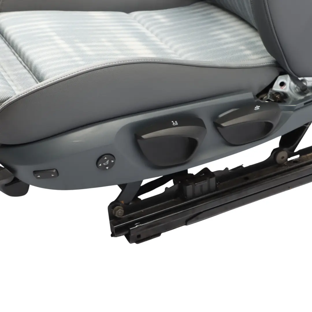 Sedile In Similpelle Lombare Anteriore Sinistro Alska Grey per BMW E87 M Sport con numero di parte 7139671 BMW E87 M Sport Sedile In Similpelle Lombare Anteriore Sinistro Alska Grey - SKU 7139671-1 - Numero di parte 7139671