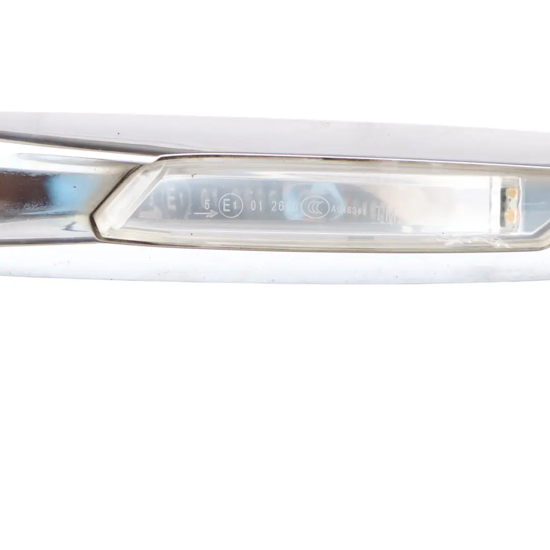 Indicatore di direzione parafango anteriore destro segnale per BMW F10 F11 con numero di parte 7154168 BMW F10 F11 Indicatore di direzione parafango anteriore destro segnale - SKU 7154168-1 - Numero di parte 7154168