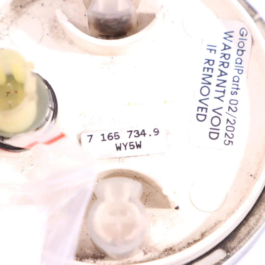 Kierunkowskaz Panel Boczny Emblemat do BMW Z4 E85 E86 o numerze 7165734 BMW Z4 E85 E86 Kierunkowskaz Panel Boczny Emblemat - SKU 7165734 - Numer Części 7165734