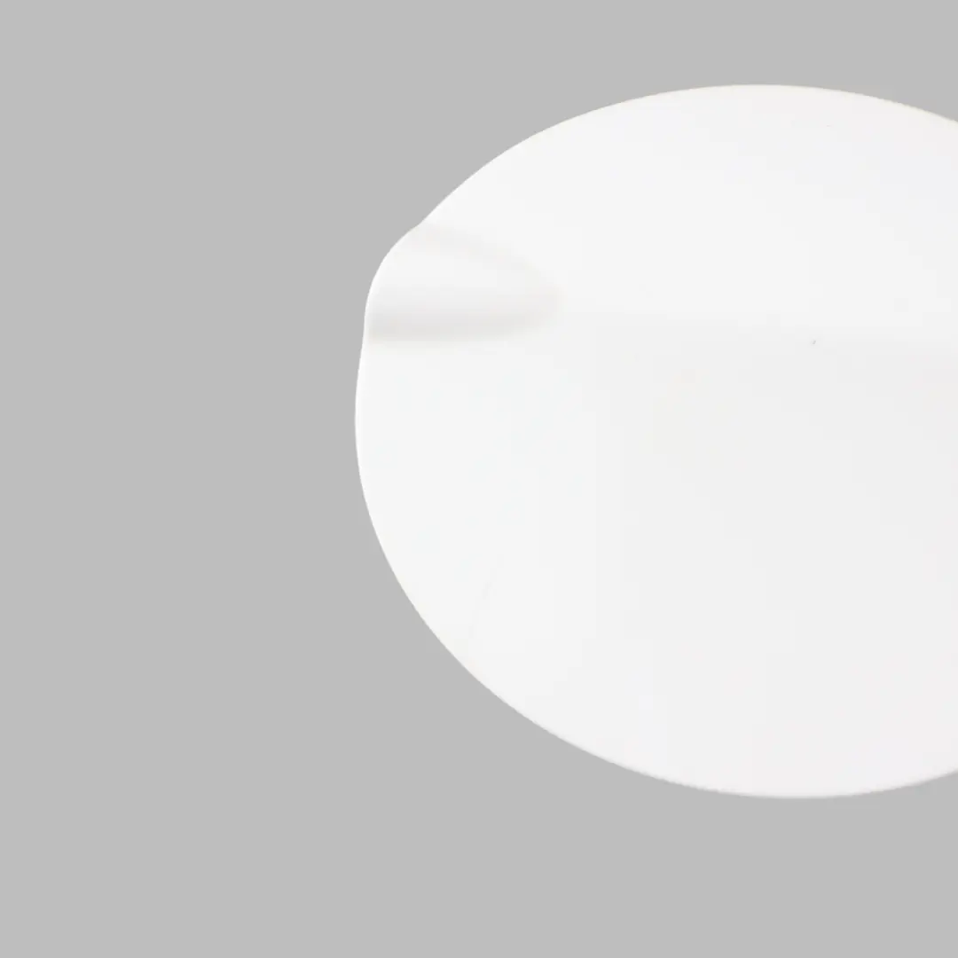 BMW E81 Llenado de combustible Flap Fill In Flap Cubierta Alpine White - SKU 7172083-AW - Número de pieza 7172083