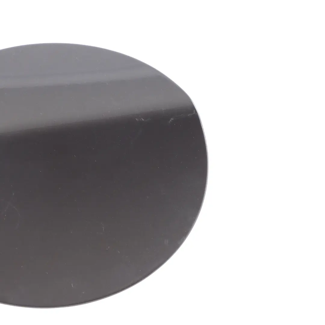 Tapa Llenado Combustible Tapa Combustible Sparkling Graphite - A22 para BMW E81 con número de pieza 7172083 BMW E81 Tapa Llenado Combustible Tapa Combustible Sparkling Graphite - A22 - SKU 7172083-SG - Número de pieza 7172083