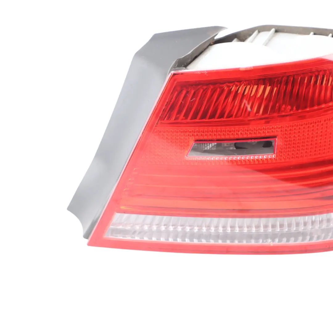  Feu Arrière BMW E92 Coupé Lumière Dans Panneau Latéral Droit - SKU 7174404-4 - Numéro de pièce 7174404