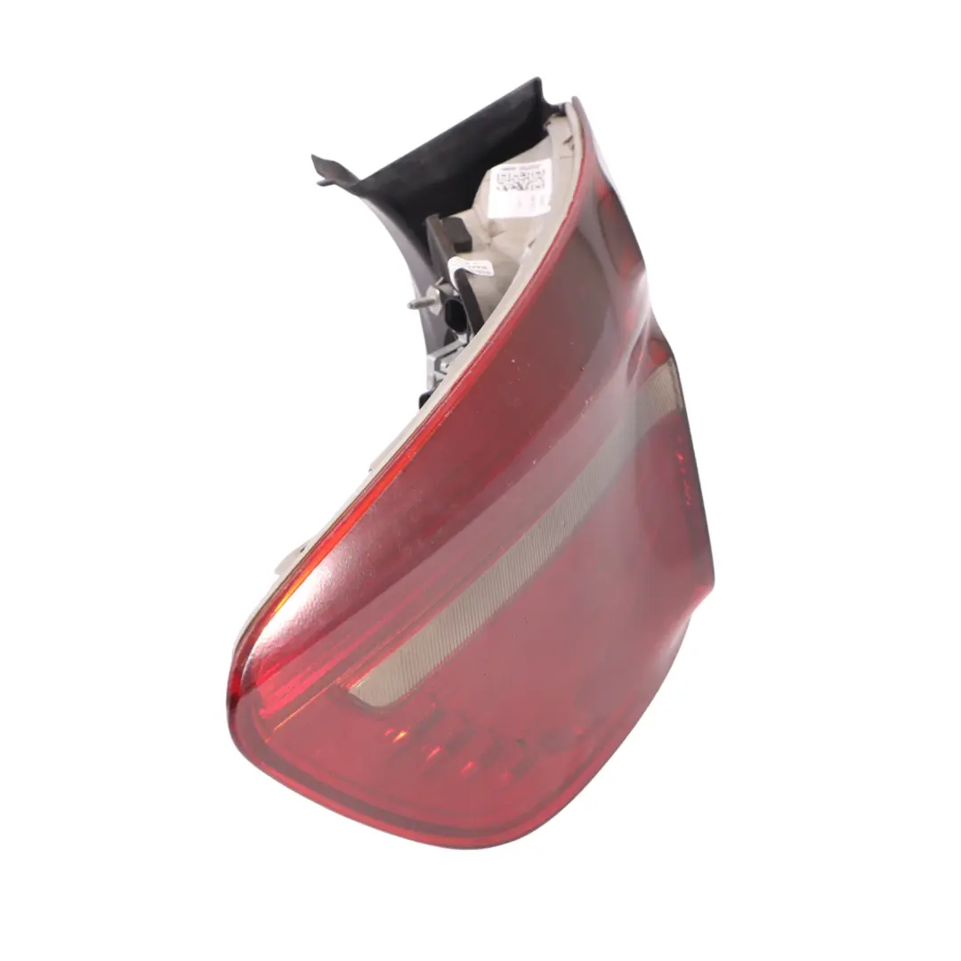 Feu Arrière Gauche Pour Panneau Latéral BMW Série X6 E71 pour à propos du numéro de pièce 7179983 Feu Arrière Gauche Pour Panneau Latéral BMW Série X6 E71 - SKU 7179983-1 - Numéro de pièce 7179983