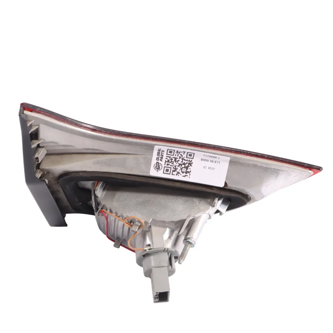 Luz En La Tapa Del Maletero Trasera Derecha para BMW X6 E71 E72 con número de pieza 7179988 BMW X6 E71 E72 Luz En La Tapa Del Maletero Trasera Derecha - SKU 7179988-1 - Número de pieza 7179988