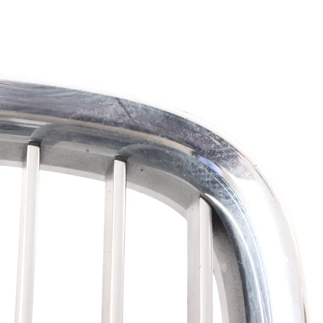BMW F02 Grille Supérieure Pare-Chocs Avant Gauche Chromée Référence - SKU 7184151 - Numéro de pièce 7184151