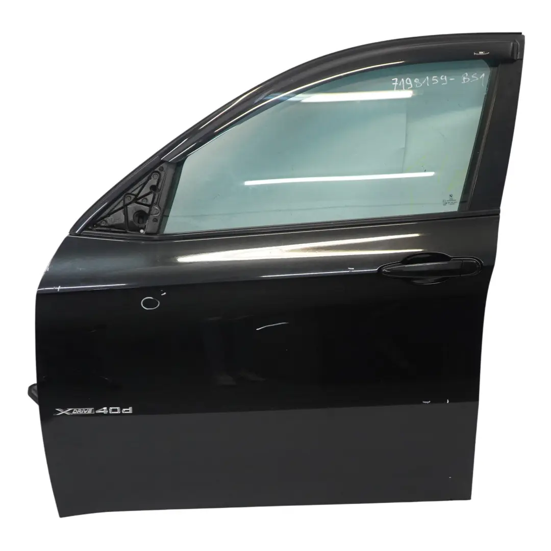 Porta Anteriore Sinistra Black Sapphire Nero - 475 per BMW X6 E71 con numero di parte 7198159 BMW X6 E71 Porta Anteriore Sinistra Black Sapphire Nero - 475 - SKU 7198159-BS1 - Numero di parte 7198159