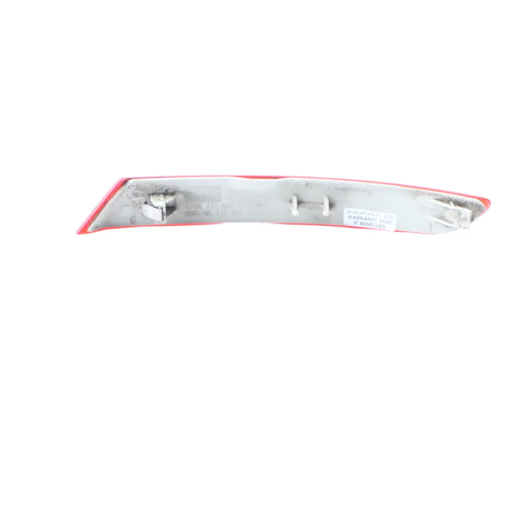 Lamp Reflector BMW F07 GT Rear Left N/S Bumper Trim Reflection Red to with Part number 7199647 Lamp Reflector BMW F07 GT Rear Left N/S Bumper Trim Reflection Red - SKU 7199647 - Part number 7199647