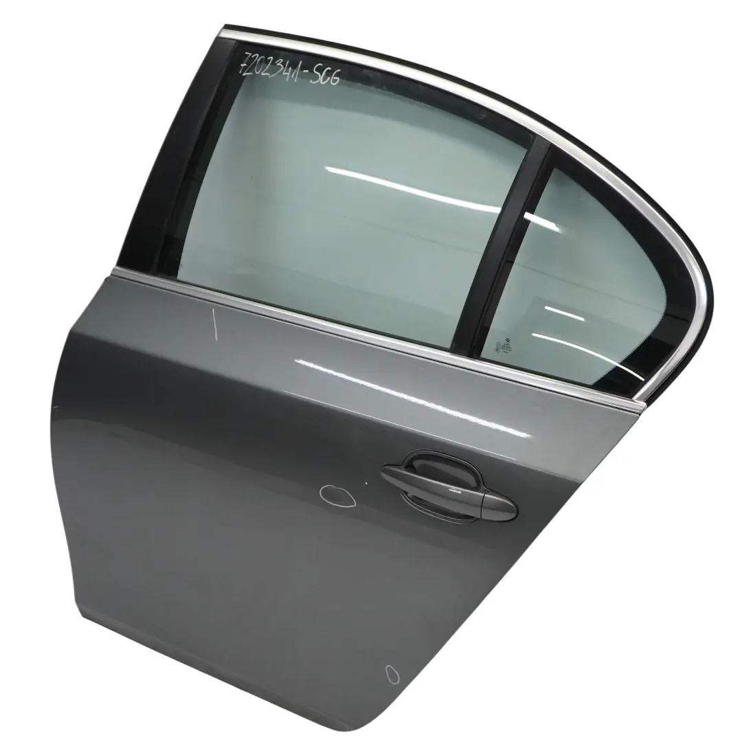 BMW E60 Puerta Trasera Izquierda Spacegrau Space Grau Gris Metalizado - A52 - SKU 7202341-SCG - Número de pieza 7202341