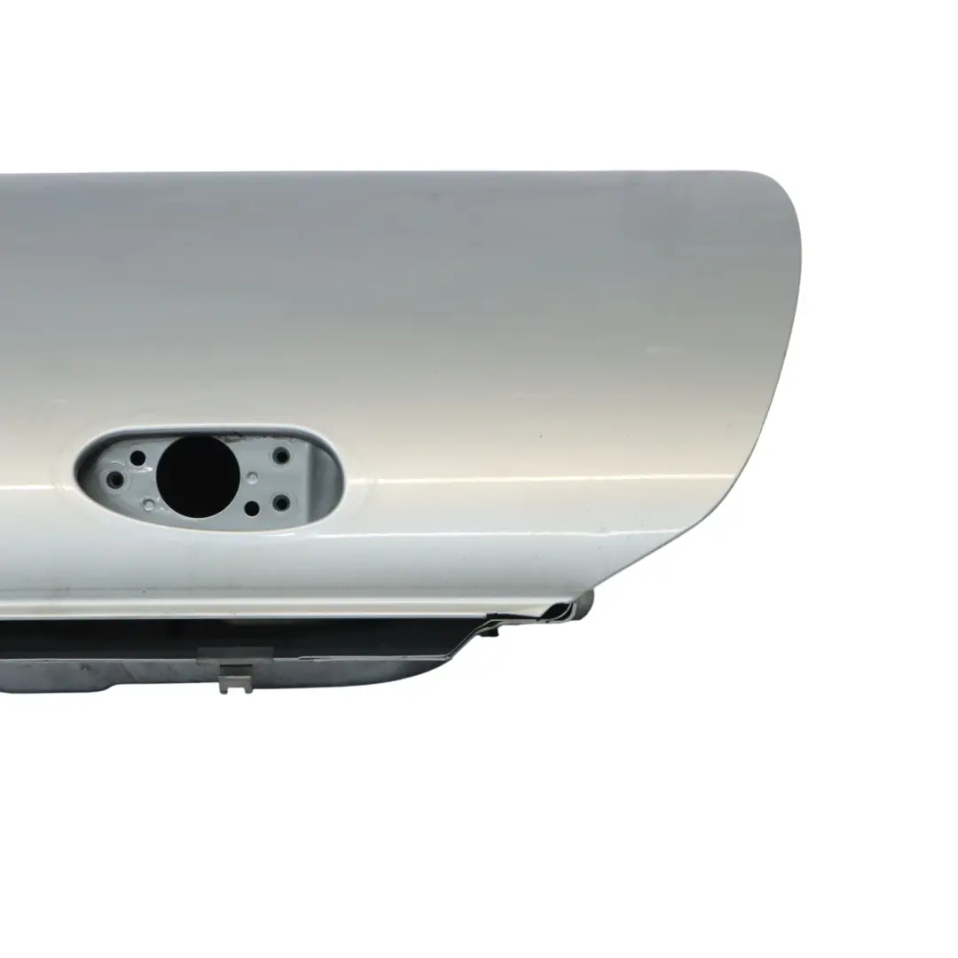 Puerta Delantera Izquierda Pure Silver Metallic - 900 para Mini R50 R52 R53 con número de pieza 7202911 Mini R50 R52 R53 Puerta Delantera Izquierda Pure Silver Metallic - 900 - SKU 7202911-PS - Número de pieza 7202911