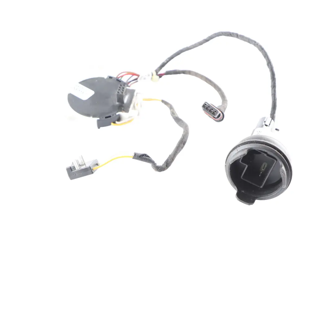 Wing Mirror Drive Motor Adjuster Adjust Left N/S to BMW F01 F10 F11 F13 with Part number 7245589 BMW F01 F10 F11 F13 Wing Mirror Drive Motor Adjuster Adjust Left N/S - SKU 7245589 - Part number 7245589