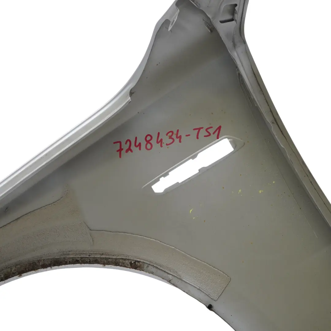 Panneau D'Aile Latérale Avant Droit Titansilber Metallic - 354 pour BMW F07 GT à propos du numéro de pièce 7248434 BMW F07 GT Panneau D'Aile Latérale Avant Droit Titansilber Metallic - 354 - SKU 7248434-TS1 - Numéro de pièce 7248434