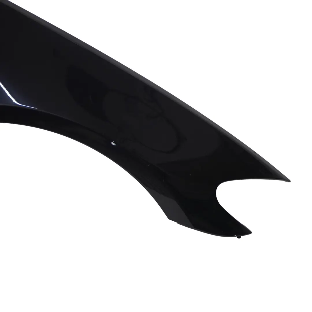 Aile avant droite Panneau latéral Carbon Black Metallic - 416 pour BMW F10 F11 à propos du numéro de pièce 7248660 BMW F10 F11 Aile avant droite Panneau latéral Carbon Black Metallic - 416 - SKU 7248660-CAR2 - Numéro de pièce 7248660