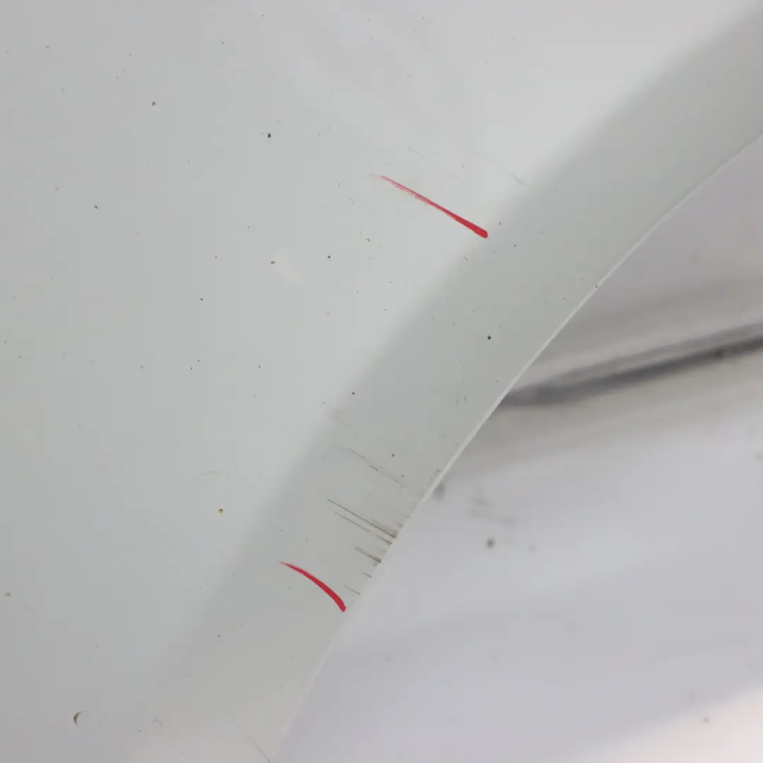 Panneau Latéral D'Aile Avant Droite Glacier Silver - A83 pour BMW F10 F11 à propos du numéro de pièce 7248660 BMW F10 F11 Panneau Latéral D'Aile Avant Droite Glacier Silver - A83 - SKU 7248660-GSB - Numéro de pièce 7248660