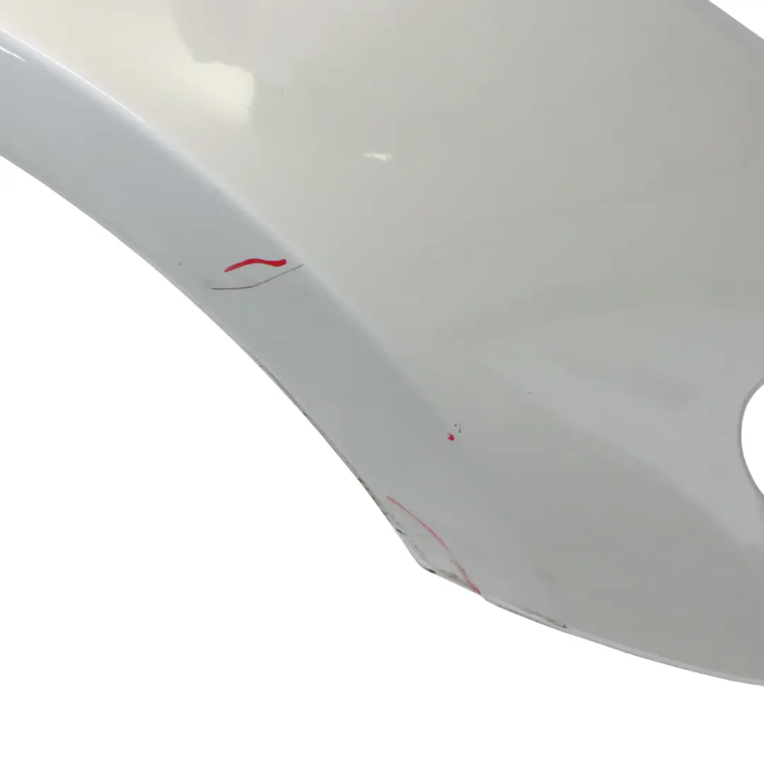 Guardabarros Delantero Derecho Panel Lateral Glacier Silver - A83 para BMW F10 F11 con número de pieza 7248660 BMW F10 F11 Guardabarros Delantero Derecho Panel Lateral Glacier Silver - A83 - SKU 7248660-GSB - Número de pieza 7248660