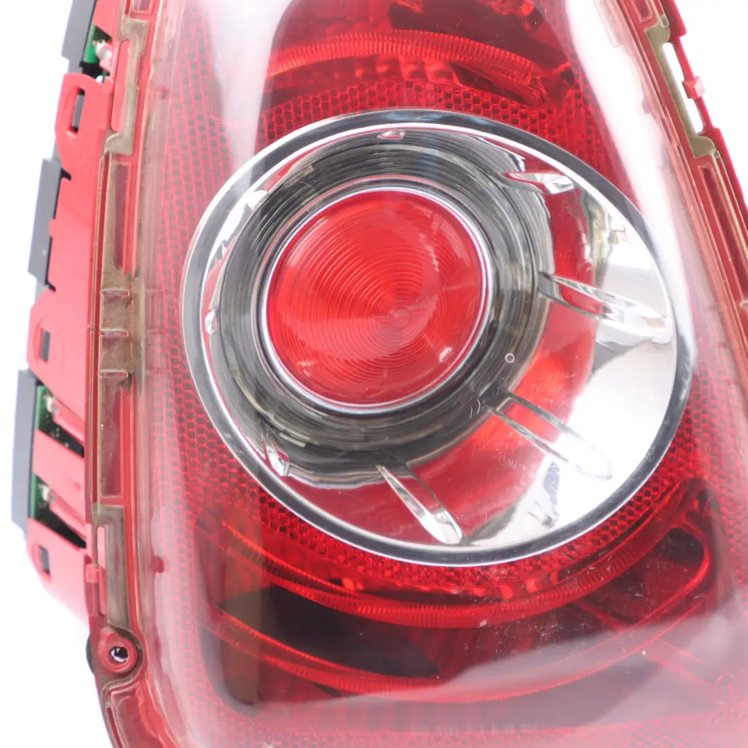 Feu Arrière Panneau Latérale à Gauche Blanc Arrière pour Mini R56 R57 LCI R58 à propos du numéro de pièce 7255911 Mini R56 R57 LCI R58 Feu Arrière Panneau Latérale à Gauche Blanc Arrière - SKU 7255911-1 - Numéro de pièce 7255911