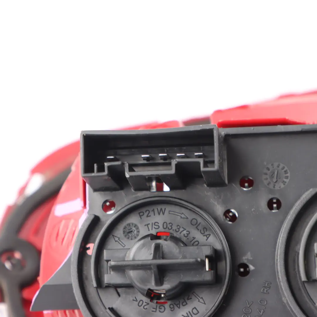 Fanale posteriore destro per MINI R56 R57 LCI R58 R59 con numero di parte 7255912 MINI R56 R57 LCI R58 R59 Fanale posteriore destro - SKU 7255912-1 - Numero di parte 7255912