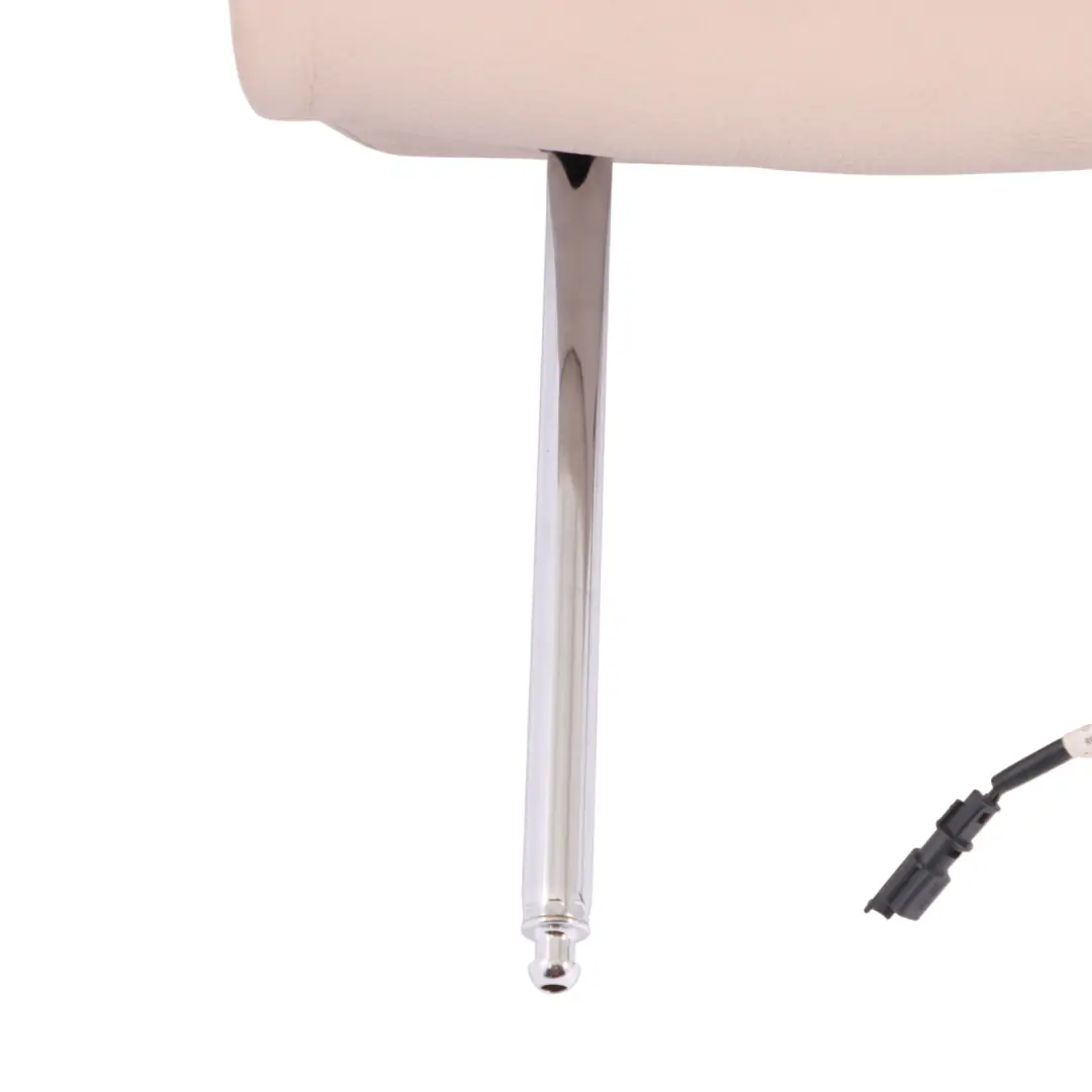 Front Seat Left Right N/O/S Leather Headrest Dakota Oyster to BMW F10 F11 with Part number 7264175 BMW F10 F11 Front Seat Left Right N/O/S Leather Headrest Dakota Oyster - SKU 7264175 - Part number 7264175