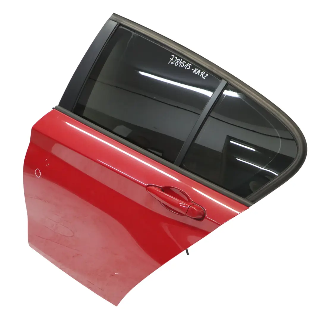 Tür hinten links Karmesinrot Rot - A61 für BMW F20 mit Teilenummer 7284515 BMW F20 Tür hinten links Karmesinrot Rot - A61 - SKU 7284515-KAR2 - Teilenummer 7284515