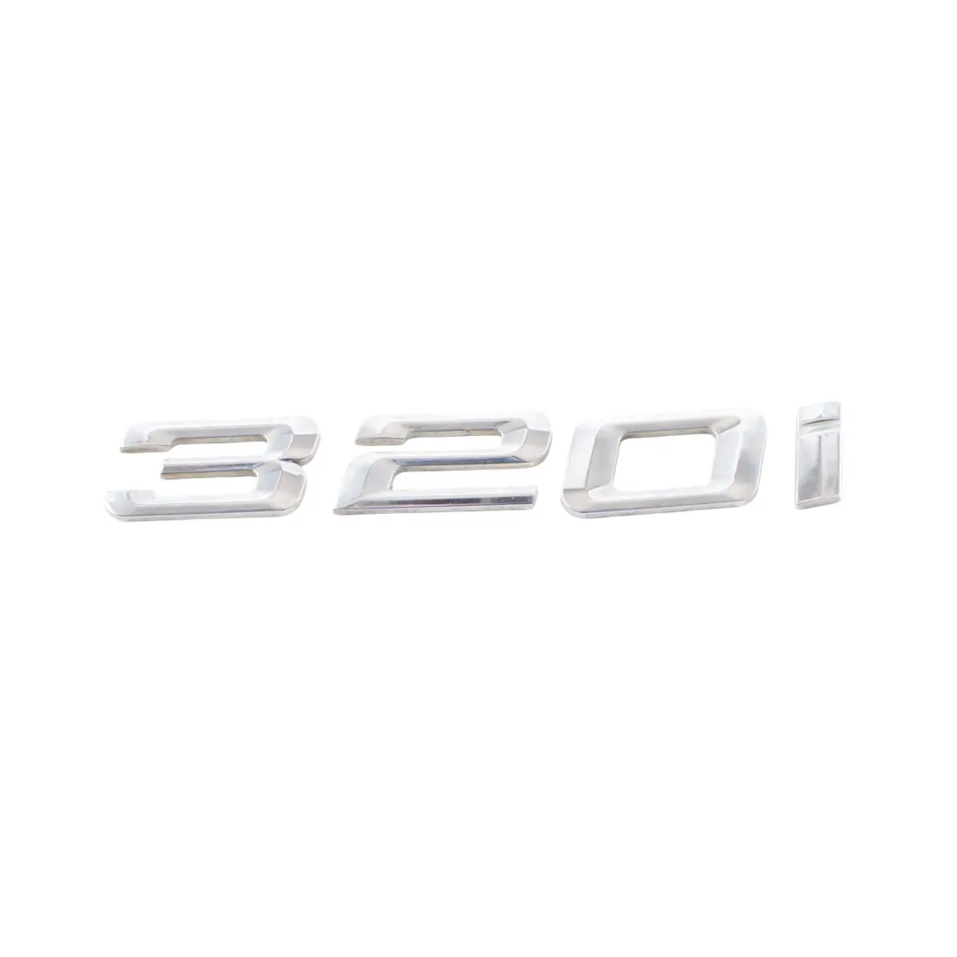 Stivale Posteriore Tronco Coperchio Emblema Badge Lettering 320I per BMW F30 con numero di parte 7289882 BMW F30 Stivale Posteriore Tronco Coperchio Emblema Badge Lettering 320I - SKU 7289882 - Numero di parte 7289882