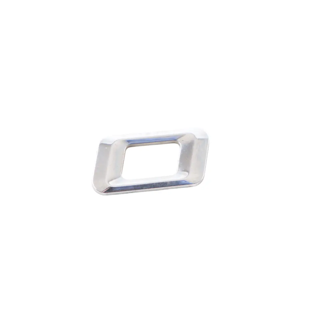 Stivale Posteriore Tronco Coperchio Emblema Badge Lettering 320I per BMW F30 con numero di parte 7289882 BMW F30 Stivale Posteriore Tronco Coperchio Emblema Badge Lettering 320I - SKU 7289882 - Numero di parte 7289882