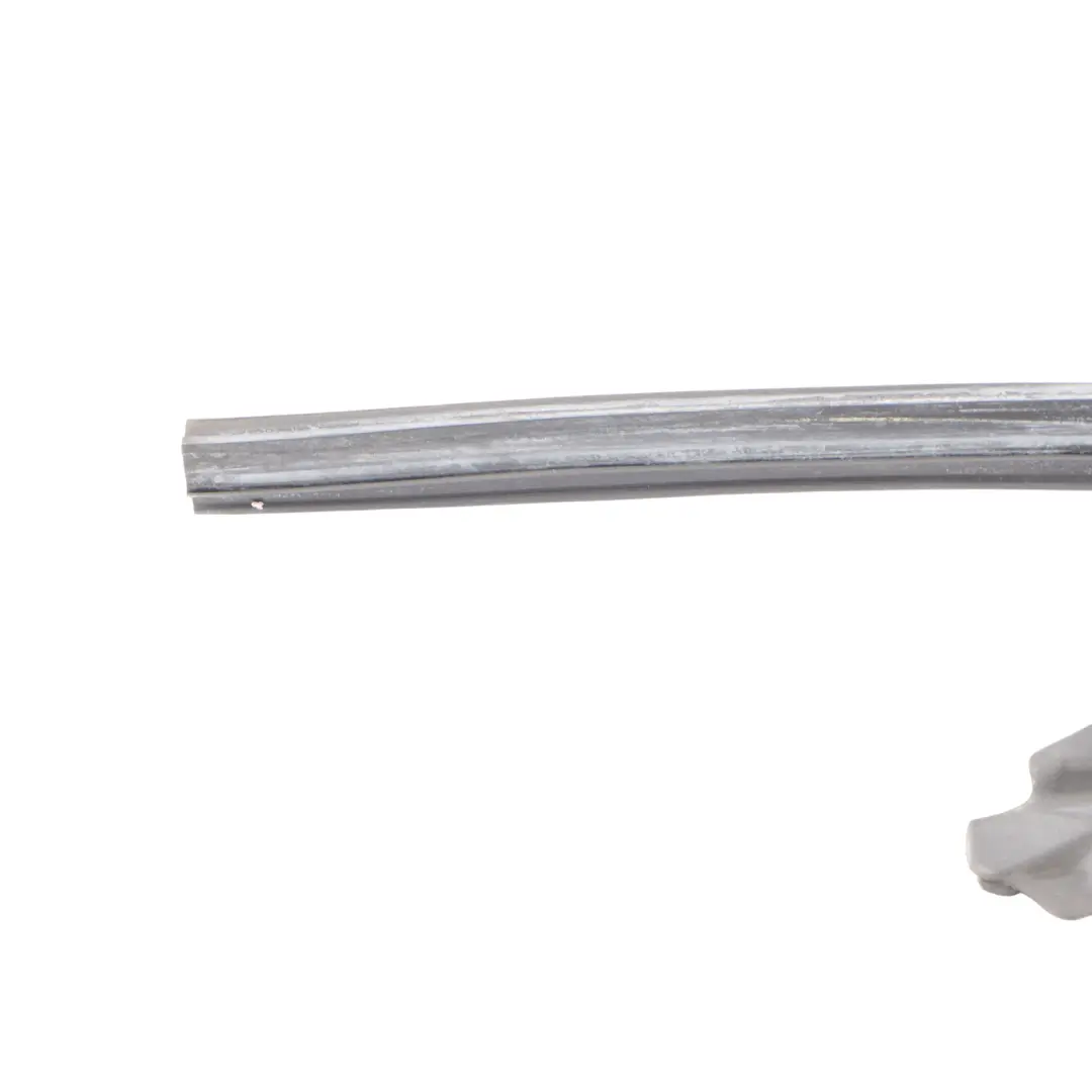 Joint D'Étanchéité Triangulaire Extérieur Gauche Rétroviseur pour BMW F34 GT à propos du numéro de pièce 7289975 BMW F34 GT Joint D'Étanchéité Triangulaire Extérieur Gauche Rétroviseur - SKU 7289975 - Numéro de pièce 7289975