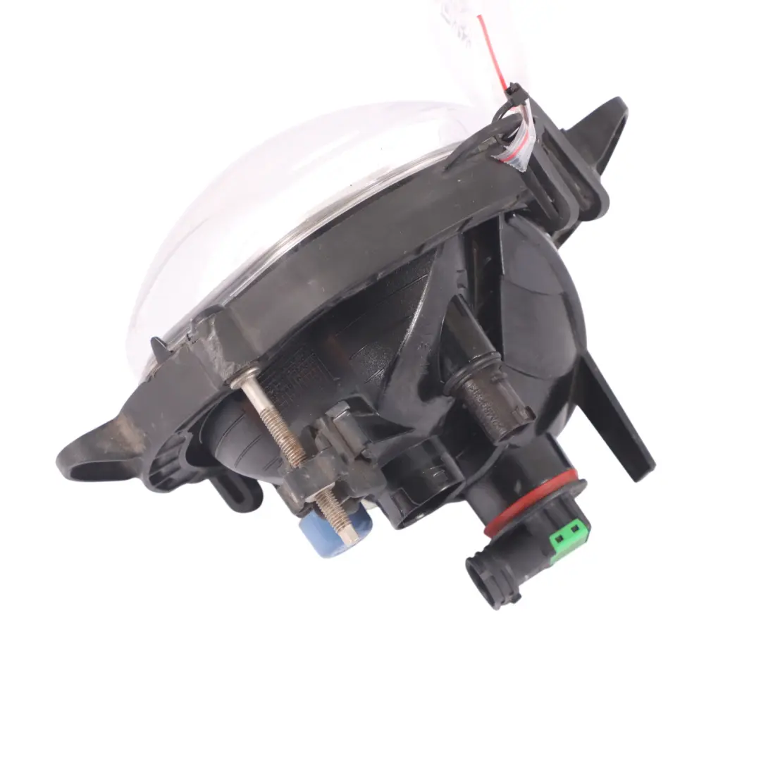 Phare antibrouillard Phare avant pare-chocs gauche pour MINI F54 F55 F56 F57 à propos du numéro de pièce 7298331 MINI F54 F55 F56 F57 Phare antibrouillard Phare avant pare-chocs gauche - SKU 7298331-2 - Numéro de pièce 7298331