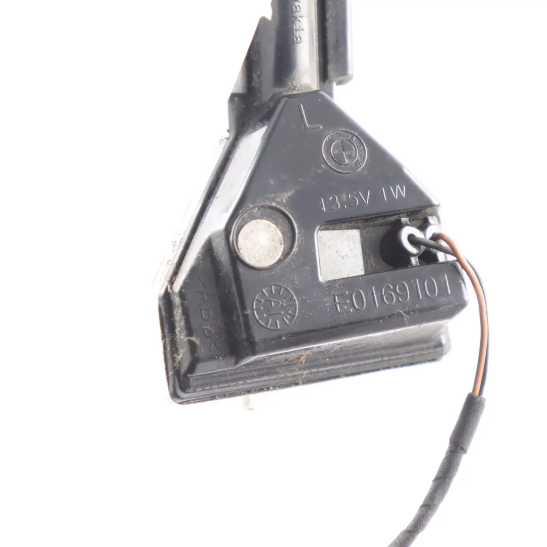 Indicatore Freccia Ausiliario Sinistro per BMW F10 con numero di parte 7308535 BMW F10 Indicatore Freccia Ausiliario Sinistro - SKU 7308535 - Numero di parte 7308535