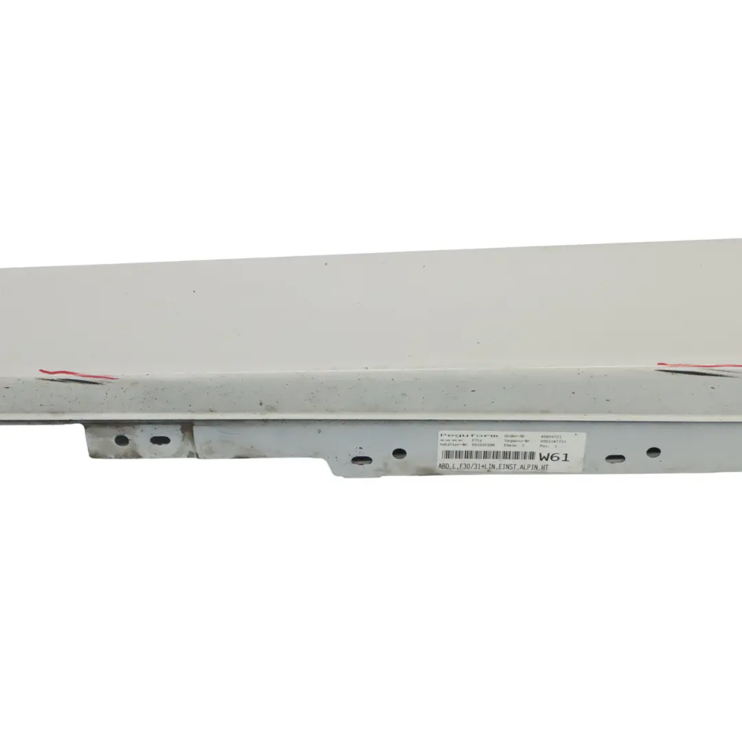 Copertura Gonna Laterale Sinistra Alpinweiss 3 Bianco - 300 per BMW F30 F31 con numero di parte 7312751 BMW F30 F31 Copertura Gonna Laterale Sinistra Alpinweiss 3 Bianco - 300 - SKU 7312751-AW1 - Numero di parte 7312751