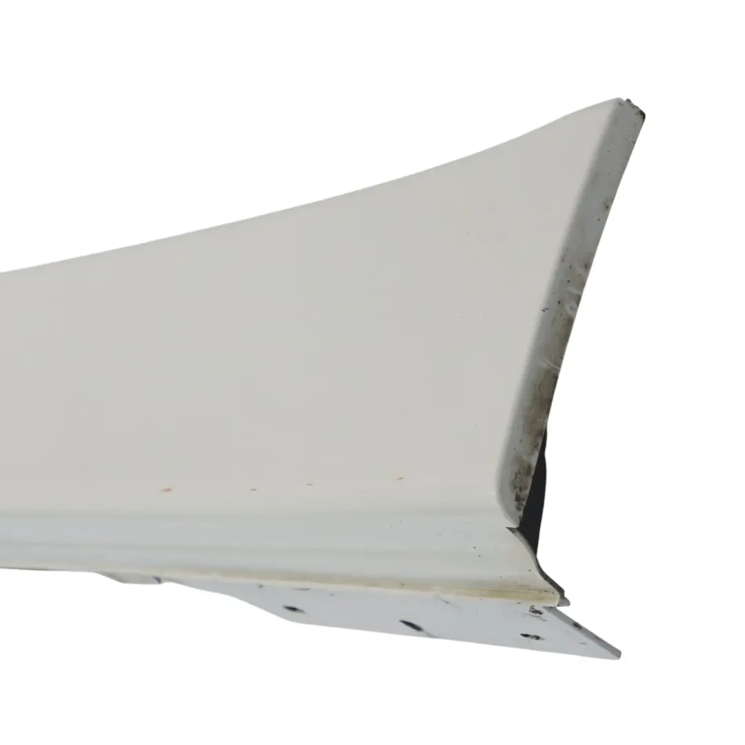 Moldura de umbral lateral cubierta izquierdo Alpinweiss 3 - 300 para BMW F30 F31 con número de pieza 7312751 BMW F30 F31 Moldura de umbral lateral cubierta izquierdo Alpinweiss 3 - 300 - SKU 7312751-AW1 - Número de pieza 7312751