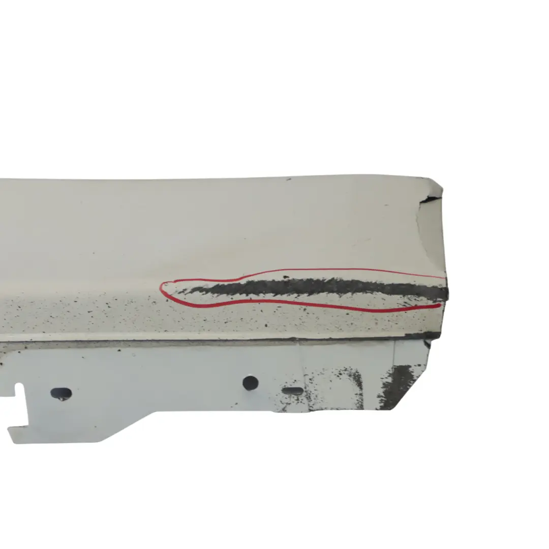 Moldura de umbral de faldón lateral derecho Alpinweiss 3 - 300 para BMW F30 F31 con número de pieza 7312752 BMW F30 F31 Moldura de umbral de faldón lateral derecho Alpinweiss 3 - 300 - SKU 7312752-AW1 - Número de pieza 7312752