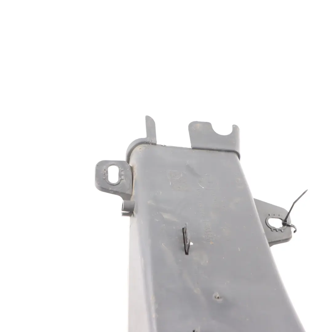 BMW F10 F11 LCI Conducto De Aire De Freno Delantero Derecho - SKU 7331784 - Número de pieza 7331784