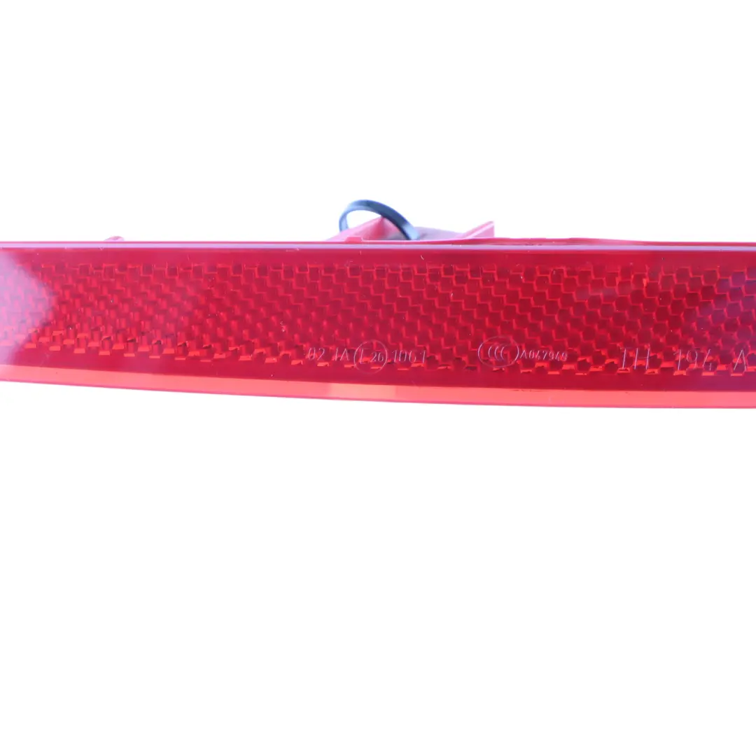 Bumper Light Reflector Light Red Rear Right O/S to BMW X4 F26 with Part number 7338808 BMW X4 F26 Bumper Light Reflector Light Red Rear Right O/S - SKU 7338808 - Part number 7338808
