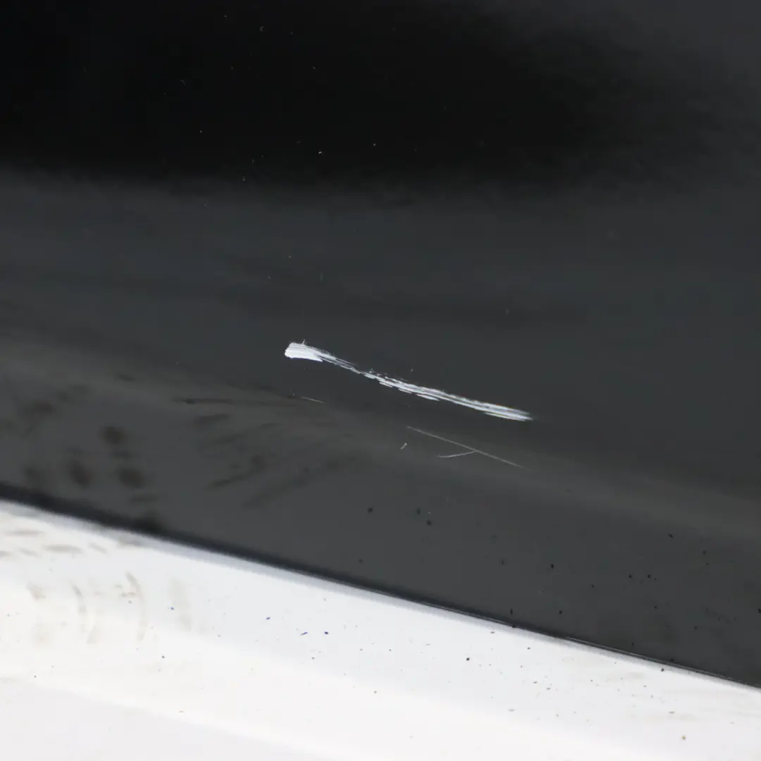 Drzwi Lewe Tylne Black Sapphire Czarny Metalik - 475 do BMW F36 Gran Coupe o numerze 7347715 BMW F36 Gran Coupe Drzwi Lewe Tylne Black Sapphire Czarny Metalik - 475 - SKU 7347715-BS - Numer Części 7347715