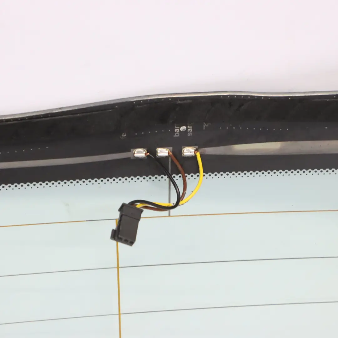 Tylna Szyba Klapy Pokrywy Bagażnika AS2 do BMW X1 F48 o numerze 7466417 BMW X1 F48 Tylna Szyba Klapy Pokrywy Bagażnika AS2 - SKU 7466417 - Numer Części 7466417