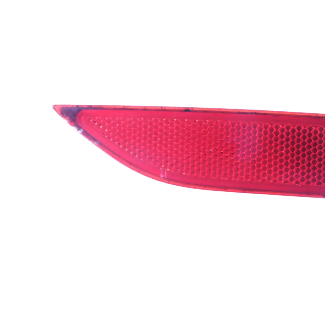 Bumper Reflector Red Right O/S to BMW F46 Gran Tourer Rear with Part number 7360872 BMW F46 Gran Tourer Rear Bumper Reflector Red Right O/S - SKU 7360872 - Part number 7360872