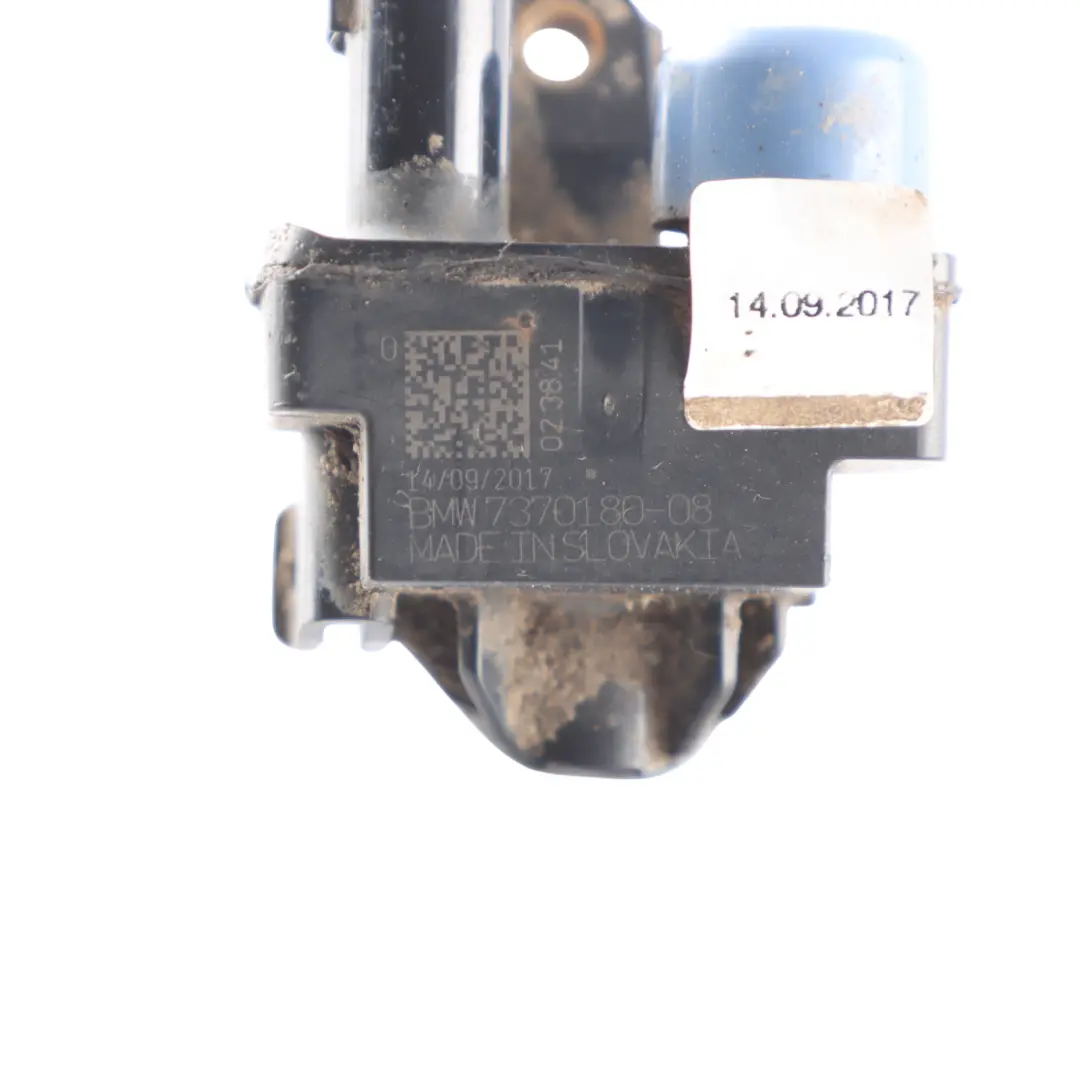 Modulo Tappeto Luce Gonna Laterale Destra per BMW G11 G12 G32 con numero di parte 7370180 BMW G11 G12 G32 Modulo Tappeto Luce Gonna Laterale Destra - SKU 7370180 - Numero di parte 7370180