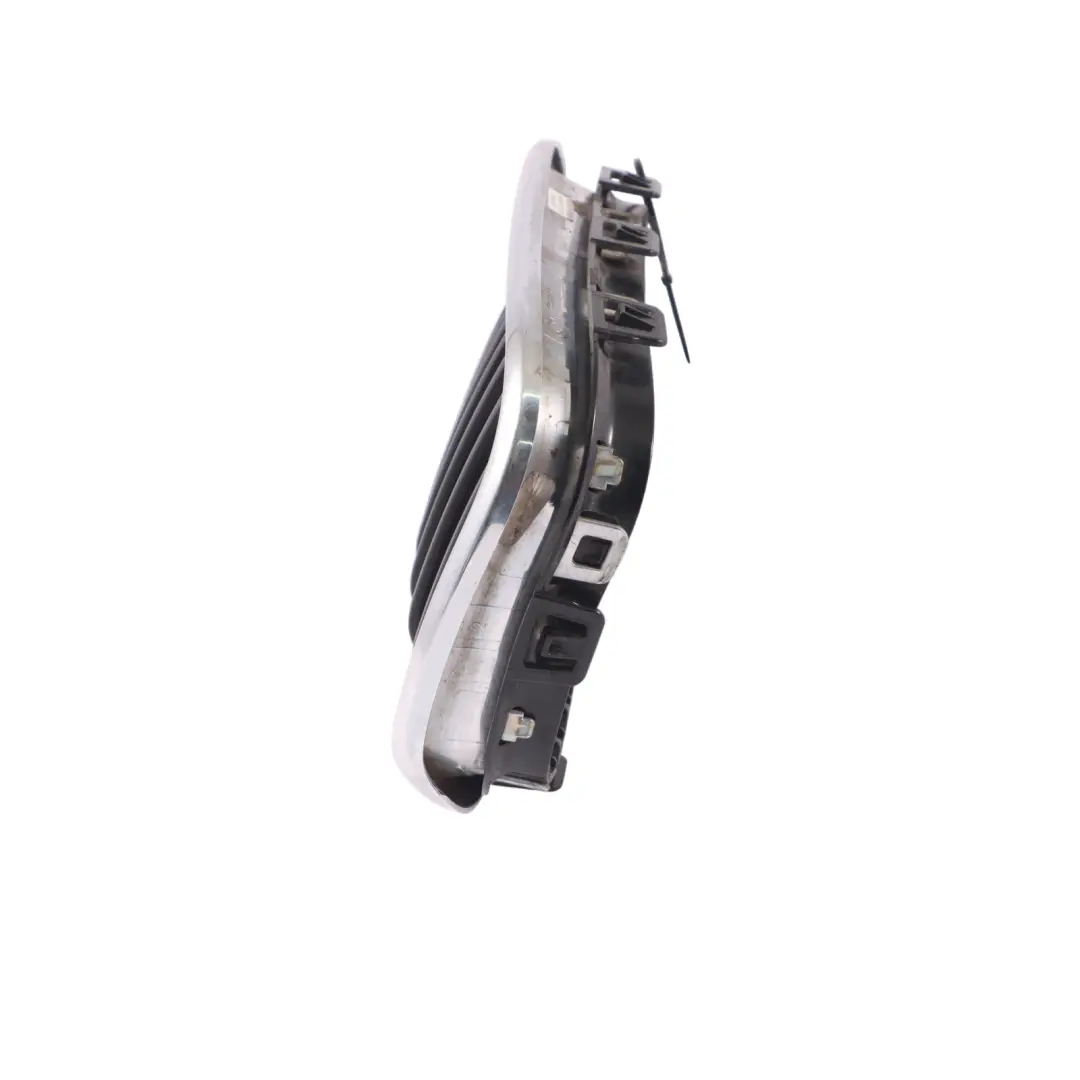 Grille Centrale De Pare-Chocs Avant Gauche pour BMW F20 F21 LCI à propos du numéro de pièce 7371747 BMW F20 F21 LCI Grille Centrale De Pare-Chocs Avant Gauche - SKU 7371747 - Numéro de pièce 7371747