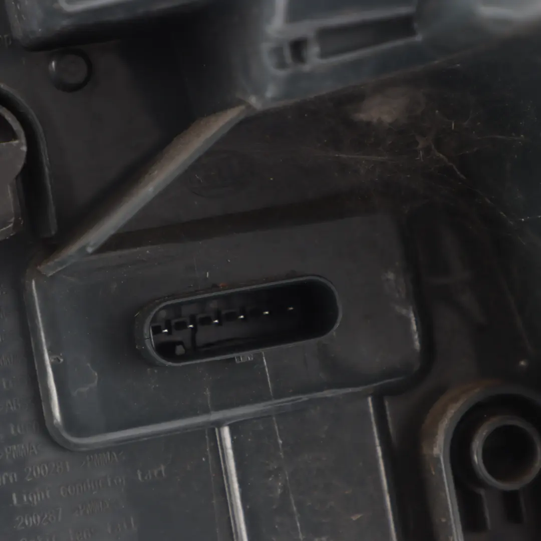 BMW F31 LCI Lampa Lewy Tył Lewa Tylna - SKU 7372209-2 - Numer Części 7372209